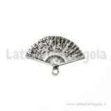 Charm ventaglio in metallo argento antico 24x17mm