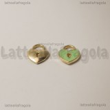 Charm Cuore lucchetto in metallo dorato smaltato verde 13x11mm