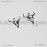 Charm Teschio di Bufalo in metallo argento antico 21x21mm