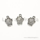 Charm Cupcake in metallo argento antico 16x11mm