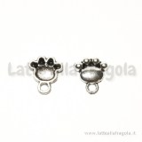 Charm zampetta in metallo argento antico 14x13mm