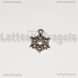 Charm Fiocco di neve in metallo argento antico 15x11mm