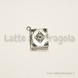 Charm libro in metallo zincato argento antico 26x21mm