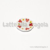 Piattino a fiore 2cm in ceramica bianca con decorazioni cuoricini