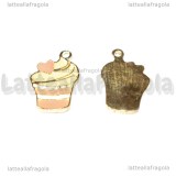 Charm Cupcake in metallo Dorato Smaltato 18x11.5mm
