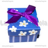 Astuccio in cartone rigido fantasia Fiori e Righe Blu 51x50x39mm