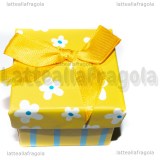 Astuccio in cartone rigido fantasia Fiori e Righe Giallo 51x50x39mm