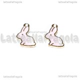 Charm Coniglio in metallo dorato smaltato rosa 17x9mm