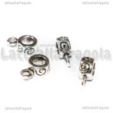 Portapendente in metallo argento antico con ghirigori 12x8mm