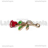 Ciondolo Rosa 3D in metallo dorato smaltato rosso 28x10mm