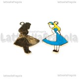 Ciondolo Alice in Wonderland in metallo smaltato argentato azzurro 32x19mm