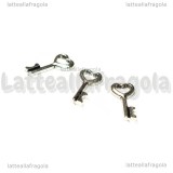 Chiave in metallo argento antico 16x8mm