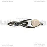 Ciondolo Dea Madre in metallo argentato con Quarzo Rosa 45x16mm