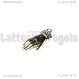 Ciondolo Mano in metallo argento antico 21x10mm