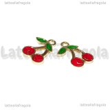 Charm Ciliegie in metallo dorato smaltato 18x16mm
