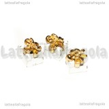 Ciondolo Pacco Regalo 3D in metallo dorato smaltato Bianco 12x8mm