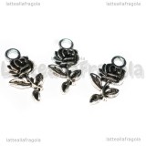 Charm Rosa in metallo argento antico 21x10.5mm