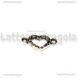 Connettore Cuore in metallo argento antico 16x9mm