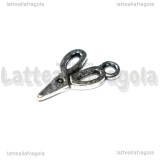 Charm Forbici in metallo argento antico 15x9mm