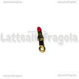 Charm Rossetto in metallo dorato smaltato 18x4mm