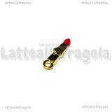 Charm Rossetto in metallo dorato smaltato 18x4mm