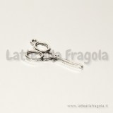 Charm forbici double-face in metallo argento antico 30x14mm