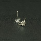Coppia Perni a Fiore con asola in Argento 925 8x5.5mm