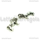Ciondolo Leone 3D in metallo argento antico 23x16mm