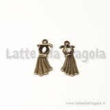 Charm vestito di Marilyn in metallo color bronzo 22x10mm