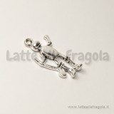 Charm uomo di latta in metallo argento antico 25x13mm