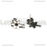 Coppia Perni Fiori in Acciaio Inox Smaltato bianco e nero 12.5x9mm