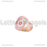 Cabochon Cuore in alluminio e stoffa fantasia fiori rosa chiaro 18x14mm