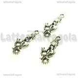 Charm Calamaro in metallo argento antico 25x10mm