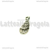 Charm Conchiglia double-face in metallo argento antico 15x7mm