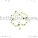 Ciondolo Bezel Cornice Quadrifoglio in metallo argentato 44.5x34mm