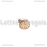 Ciondolo Conchiglia con perla in metallo dorato smaltato rosa 15.5x14.5mm