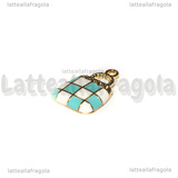 Charm Borsa in metallo dorato smaltato bianco azzurro 21x13.5mm