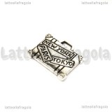 Charm double-face Valigia in metallo argento antico 16x14mm