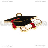 Ciondolo Cappello di Laurea Tocco in metallo dorato smaltato 23x29mm