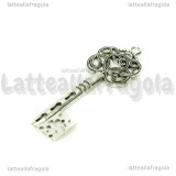 Ciondolo Chiave in metallo argento antico 60x22mm