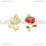 Ciondolo Rosa in metallo dorato smaltato 24x12mm