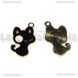 Ciondolo Gatto in metallo dorato smaltato nero macchia bianca 25x14mm