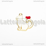 Ciondolo Gatto con cuore in metallo dorato smaltato bianco 25x20mm