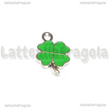 Charm Quadrifoglio in metallo argentato smaltato 19x13mm