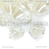 25 Fiori in lapstica Bianco Perlato 11x10.5x9mm
