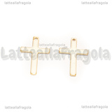 Charm Croce in ottone dorato smaltato bianco 18x11mm