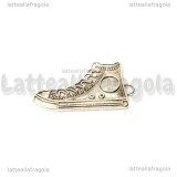 Ciondolo Scarpa Converse double-face in metallo argentato 30x17mm