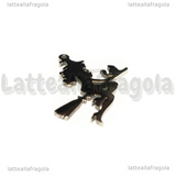Ciondolo Strega con Gatto su Scopa in Acciaio Inox 32.5x27mm