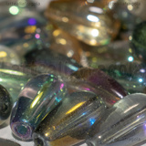 5 Gocce in Vetro Colorato Effetto Arcobaleno foro passante 8x13mm