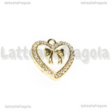 Ciondolo Cuore con Strass e Fiocco in metallo dorato smaltato Bianco 18x18mm